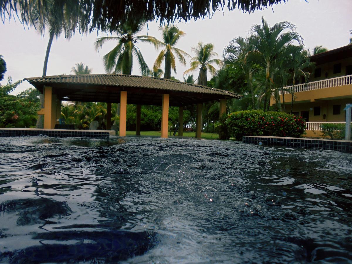 Hotel Delfin Playa Bejuco Esterillos Este Exterior photo